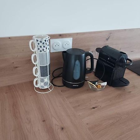Bel Appartement F2 Hyper Centre Refait A Neuf Кутанс Екстер'єр фото