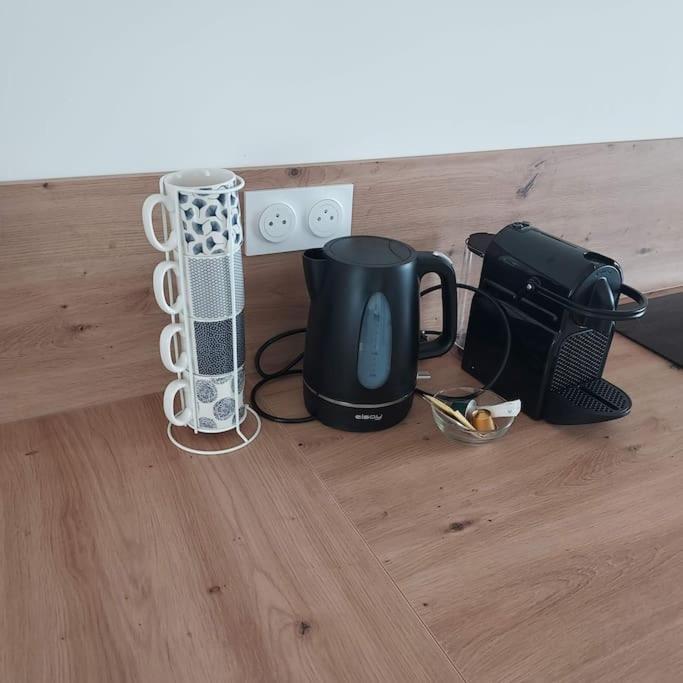 Bel Appartement F2 Hyper Centre Refait A Neuf Кутанс Екстер'єр фото