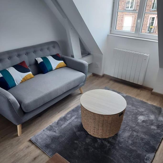 Bel Appartement F2 Hyper Centre Refait A Neuf Кутанс Екстер'єр фото